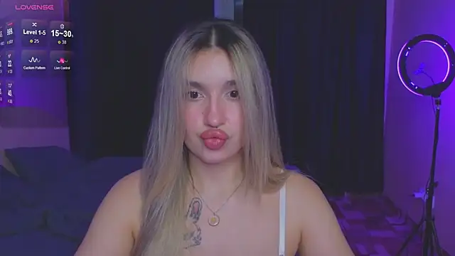 RoxyChill online show from 12, 9, 2025