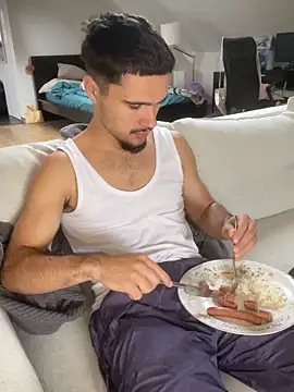 los freaky online show from 7, 10, 2025