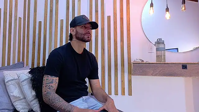 yorbymaxx online show from 24, 2, 2026