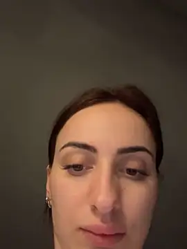 AuraPure online show from 4, 12, 2025