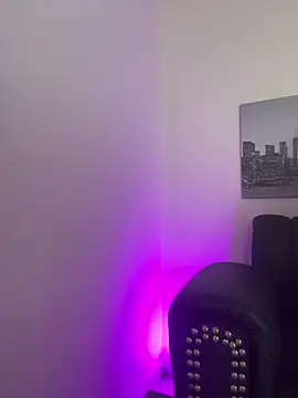 Snapshot of yasmin_rahal chatting on 5, 2, 2026 yasmin rahal online show from 5, 2, 2026