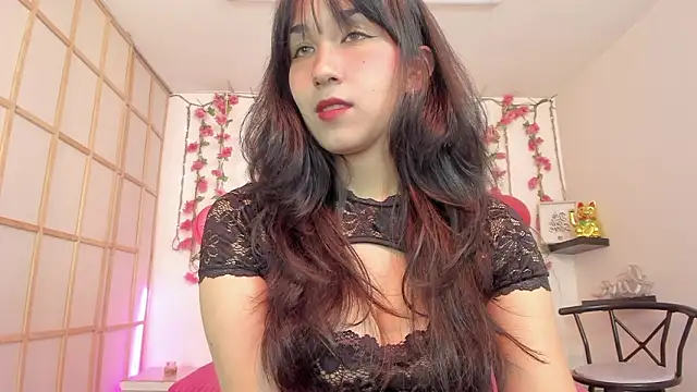  julieta love  online show from 7, 3, 2026