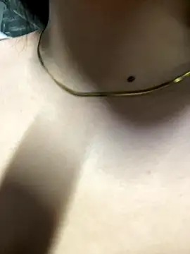 Amy azaela online show from 15, 11, 2025