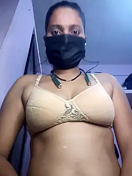 Snapshot of 3USHA chatting on 2, 10, 2025 3USHA online show from 2, 10, 2025