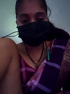 Snapshot of 3USHA chatting on 17, 10, 2025 3USHA online show from 17, 10, 2025