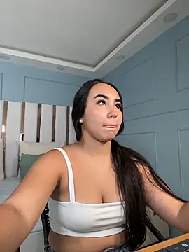 julieta rosee online show from 28, 4, 2026