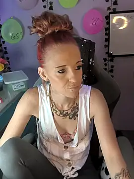 Purple2StayThnxx online show from 21, 9, 2025