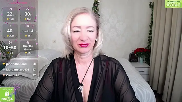 hunters woman online show from 28, 4, 2026