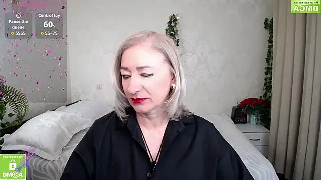 Snapshot of hunters_woman chatting on 29, 4, 2026 hunters woman online show from 29, 4, 2026