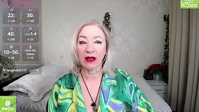 Snapshot of hunters_woman chatting on 30, 4, 2026 hunters woman online show from 30, 4, 2026