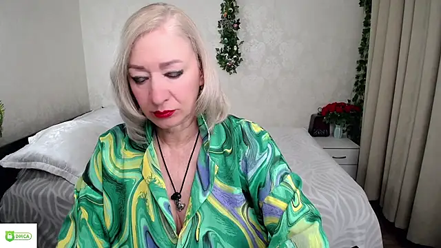 Snapshot of hunters_woman chatting on 13, 5, 2026 hunters woman online show from 13, 5, 2026