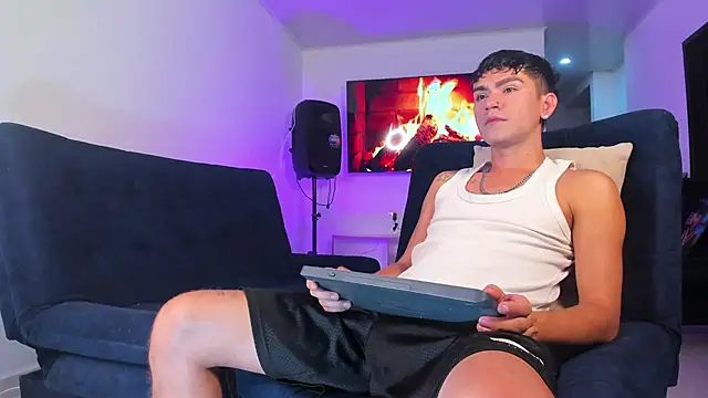 Steven baby69 online show from 28, 7, 2026