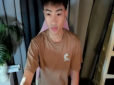 yourhotpinoy online show from 15, 6, 2026