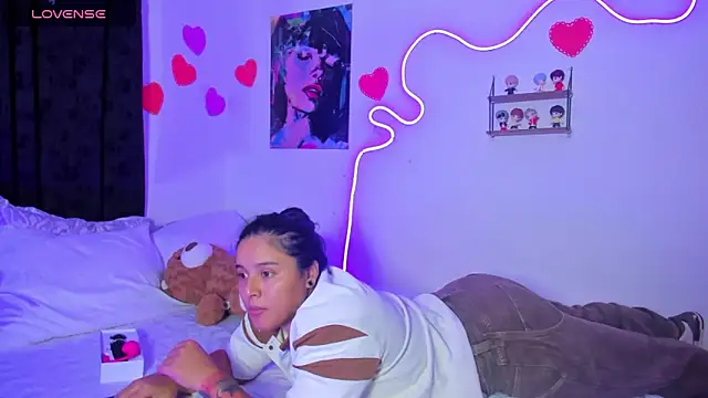 Dilan and Mia online show from 29, 4, 2026