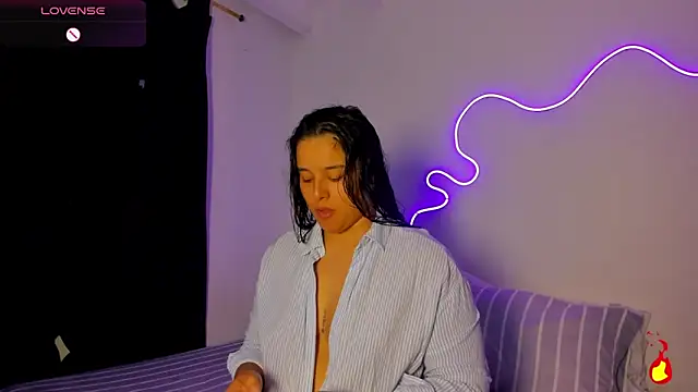 Snapshot of Dilan_and_Mia chatting on 23, 5, 2026 Dilan and Mia online show from 23, 5, 2026