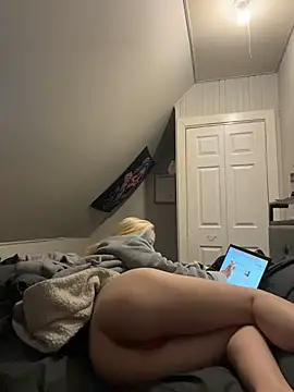 SeccySerena online show from 12, 5, 2026