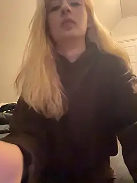 SeccySerena online show from 13, 5, 2026