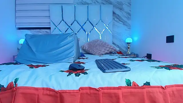 cataleya ebony  online show from 5, 12, 2025