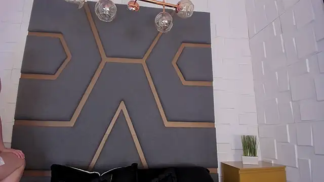 MeganHoffmaan online show from 20, 9, 2025