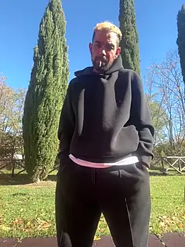 Snapshot of Nonsoilmionome89 chatting on 27, 10, 2025 Nonsoilmionome89 online show from 27, 10, 2025