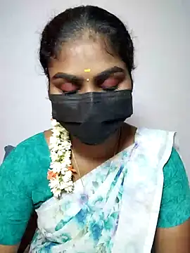 Snapshot of Tamil_Princess12 chatting on 6, 10, 2025 Tamil Princess12 online show from 6, 10, 2025