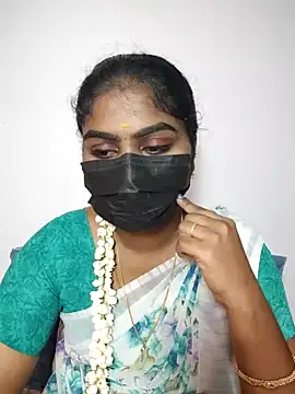 Snapshot of Tamil_Princess12 chatting on 14, 10, 2025 Tamil Princess12 online show from 14, 10, 2025