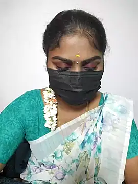 Snapshot of Tamil_Princess12 chatting on 2, 12, 2025 Tamil Princess12 online show from 2, 12, 2025