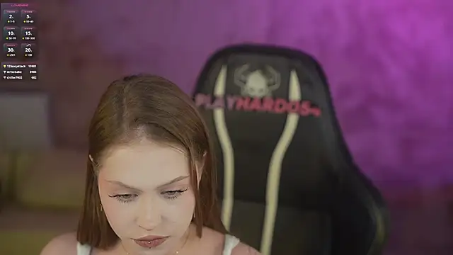 Esmie Smile online show from 20, 3, 2026