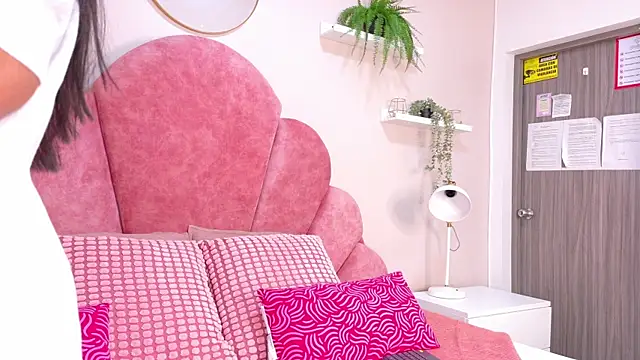 RiriiBrunette   online show from 24, 9, 2025