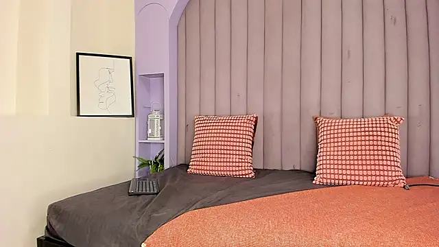 RiriiBrunette   online show from 15, 10, 2025