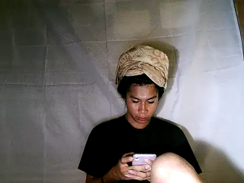 Asian PrettyAle online show from 11, 1, 2026