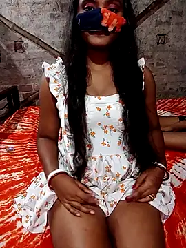 RAYI Queen 4 online show from 6, 10, 2025