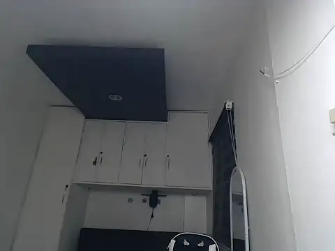 eattmebabyy online show from 23, 4, 2026