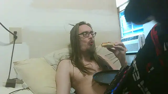 Snapshot of dandonn chatting on 7, 7, 2026 dandonn online show from 7, 7, 2026