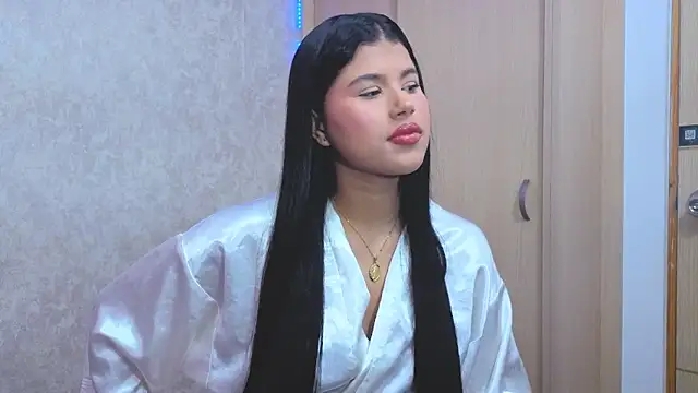 yulissa girls online show from 19, 4, 2026