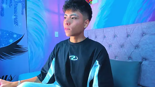 MaxiWildd online show from 5, 6, 2026