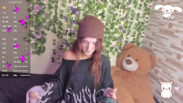 Amy Moonlight online show from 27, 4, 2026