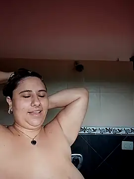 Snapshot of tutermitoa chatting on 2, 11, 2025 tutermitoa online show from 2, 11, 2025