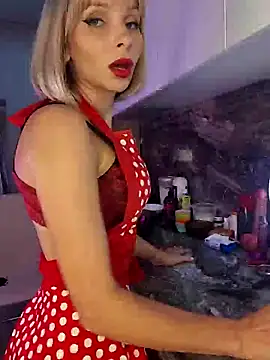 ThalinaFlame online show from 30, 7, 2026