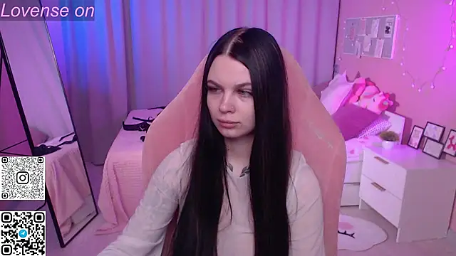 Michela Fruet online show from 18, 5, 2026