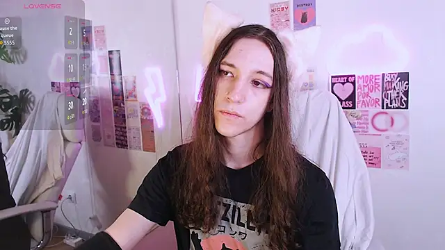 Snapshot of SilverMuse chatting on 2, 3, 2026 SilverMuse online show from 2, 3, 2026