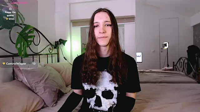 Snapshot of SilverMuse chatting on 8, 3, 2026 SilverMuse online show from 8, 3, 2026