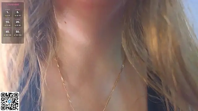 miss bubbles  online show from 31, 10, 2025