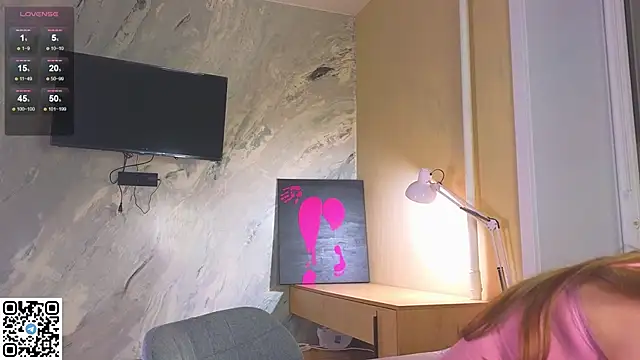 miss bubbles  online show from 13, 11, 2025