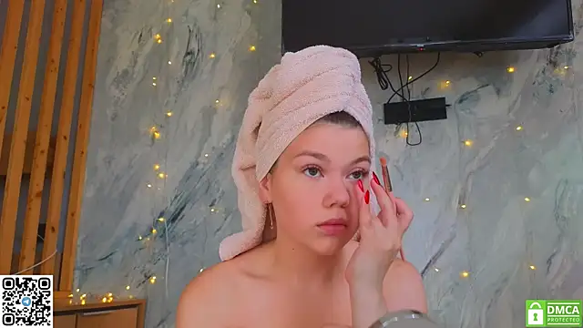 miss bubbles  online show from 17, 7, 2026