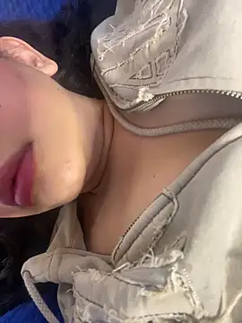 snow doll online show from 7, 6, 2026