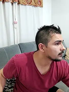 Bradd 32 online show from 9, 9, 2025