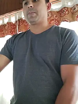 Bradd 32 online show from 8, 2, 2026