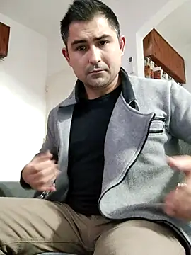 Bradd 32 online show from 6, 5, 2026