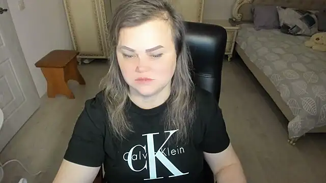 MildMature online show from 20, 2, 2025